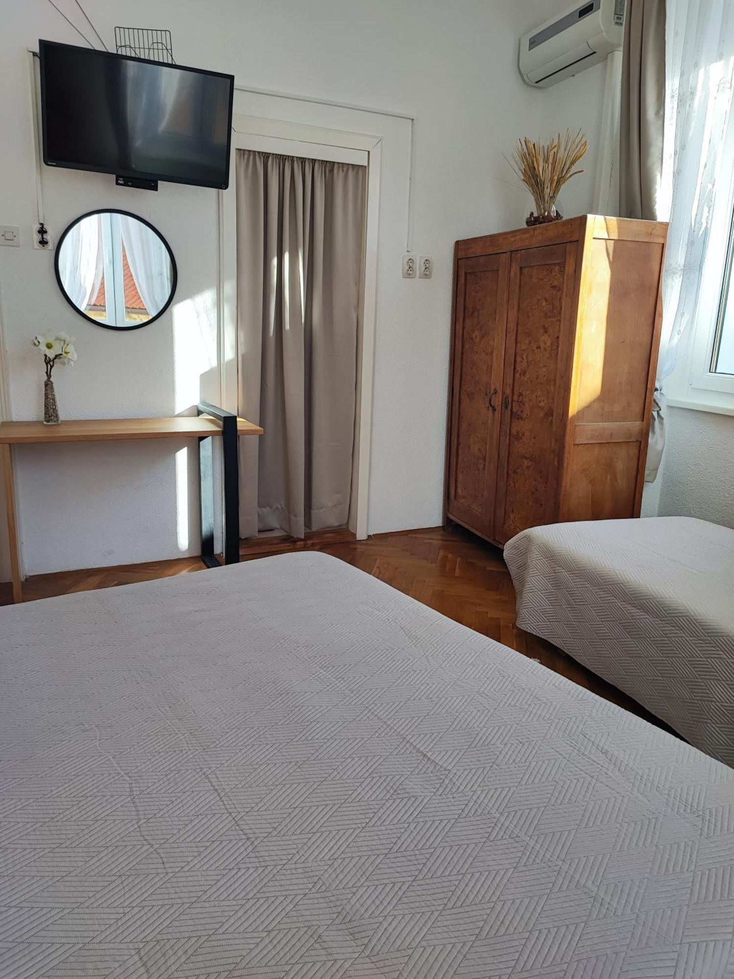 Riva 2 Apartment